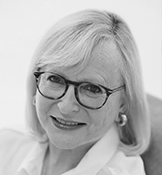 Claire LAPEYSSONIE